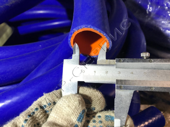 Рукав силиконовый 30мм, 10Атм (арм. 2 слоя)